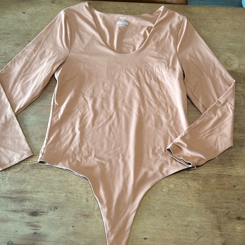 NUUDS THONG BODYSUIT